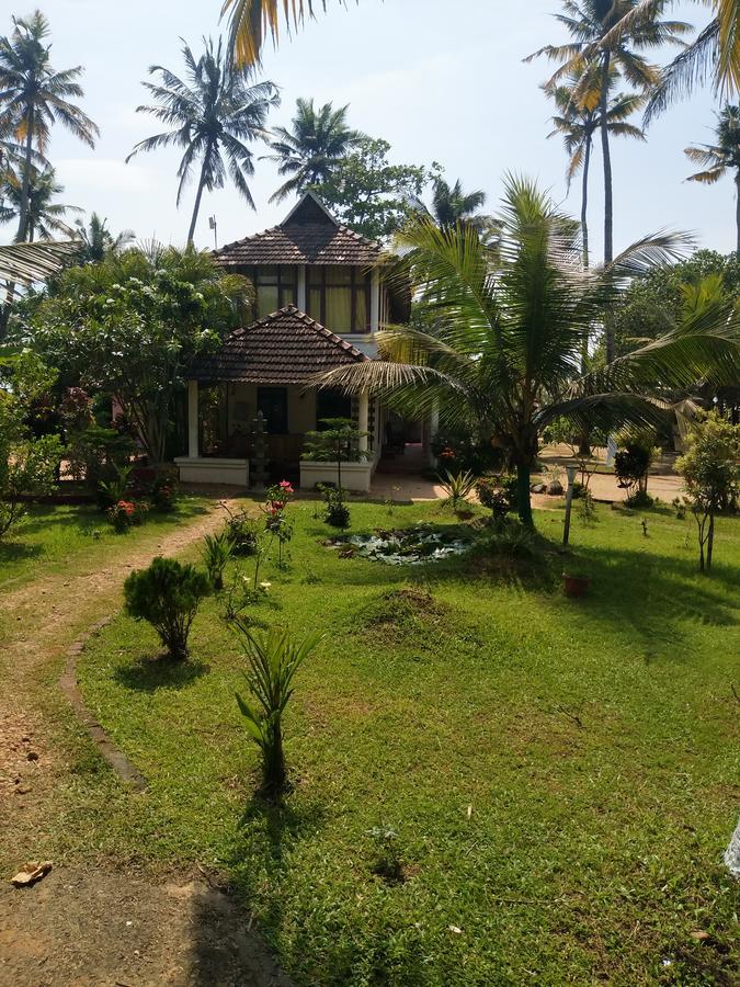 Beach Paradise Alappuzha Exterior photo