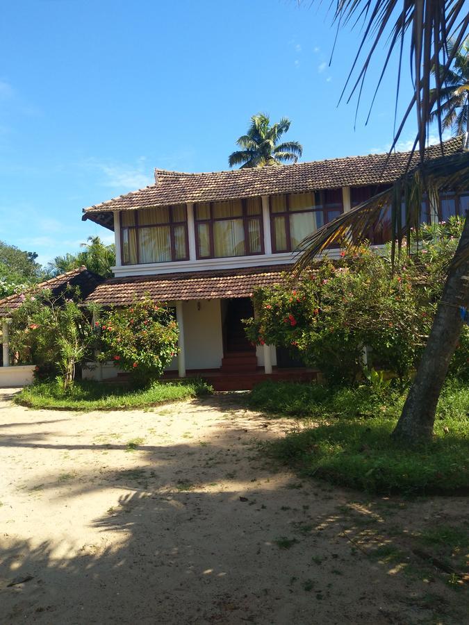 Beach Paradise Alappuzha Exterior photo