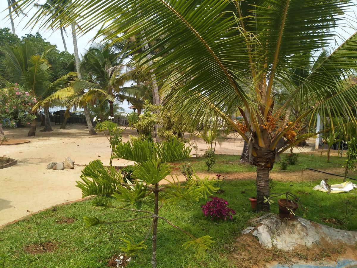 Beach Paradise Alappuzha Exterior photo