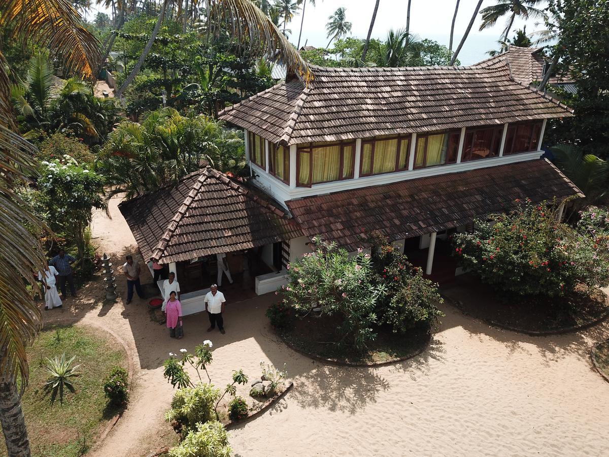 Beach Paradise Alappuzha Exterior photo